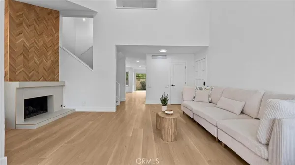 $979,000 | 26562 Lucinda, Mission Viejo, CA 92691