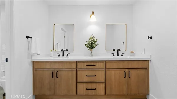 $979,000 | 26562 Lucinda, Mission Viejo, CA 92691