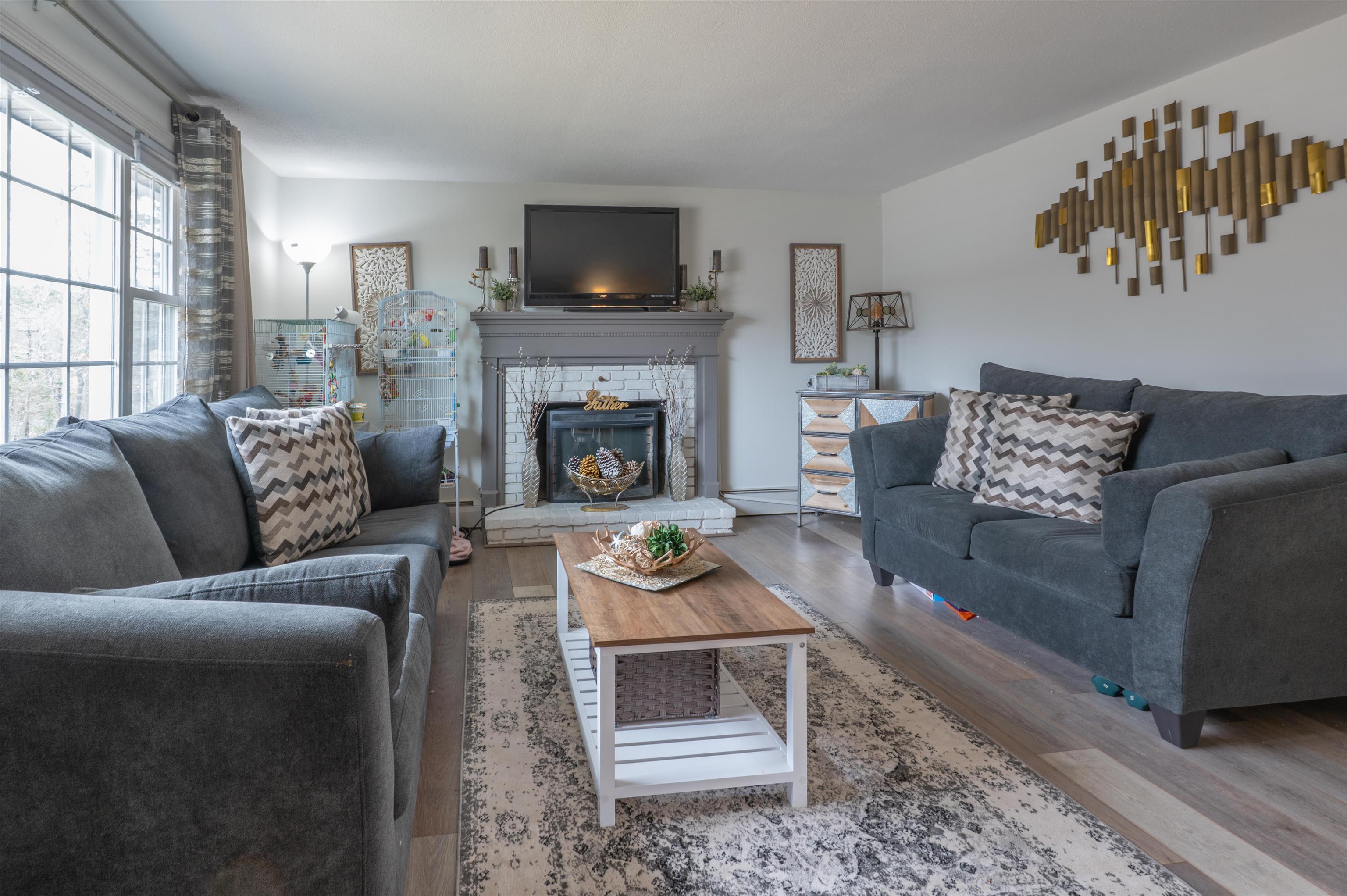 169 Main Street Atkinson, NH 03811 - Photo 6 of 49