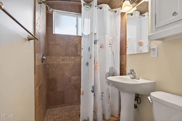 $820,000 | 4029 South B Street, Oxnard, CA 93033