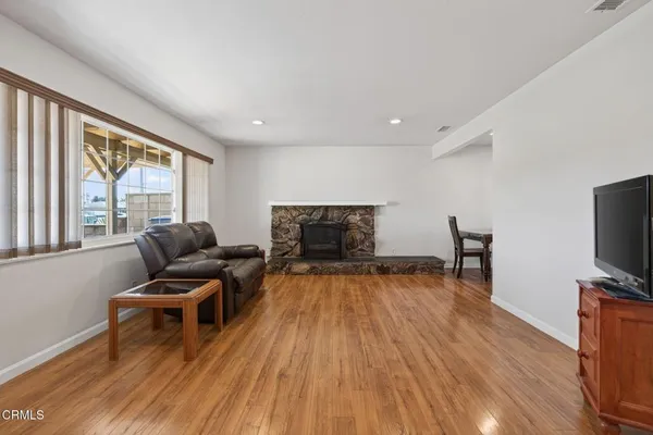 $820,000 | 4029 South B Street, Oxnard, CA 93033