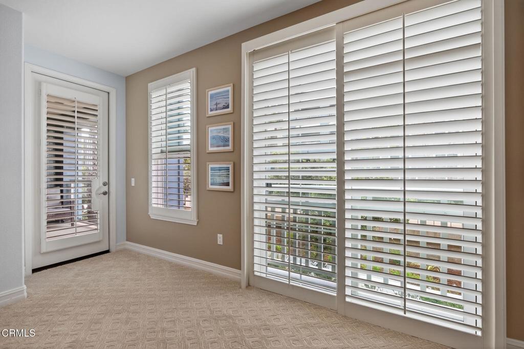 1423 Windshore Way Oxnard, CA 93035 - Photo 35 of 77 a view of a room with a large window