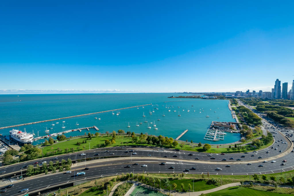 400 East Randolph Street, Unit 3405 Chicago, IL 60601 - Photo 11 of 17 a view of a city with ocean view