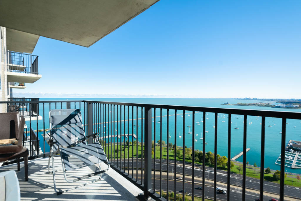 400 East Randolph Street, Unit 3405 Chicago, IL 60601 - Photo 13 of 17