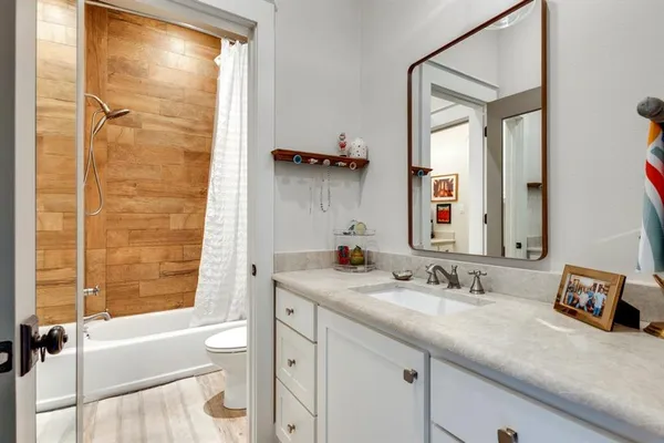 $1,225,000 | 11727 County Road 168, Tyler, TX 75703