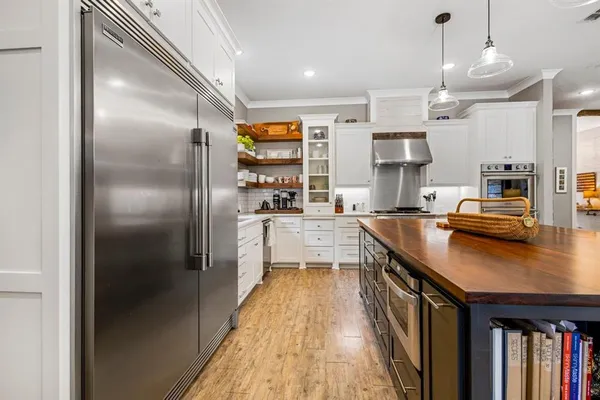 $1,225,000 | 11727 County Road 168, Tyler, TX 75703