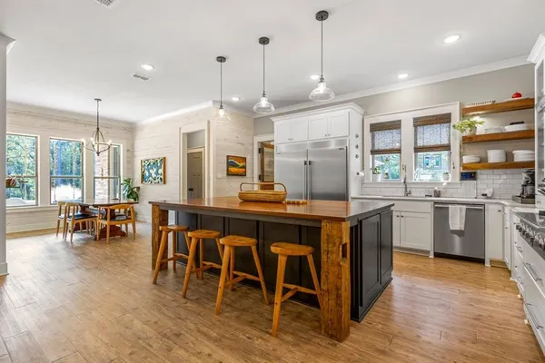 $1,225,000 | 11727 County Road 168, Tyler, TX 75703