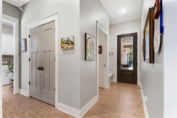 $1,225,000 | 11727 County Road 168, Tyler, TX 75703