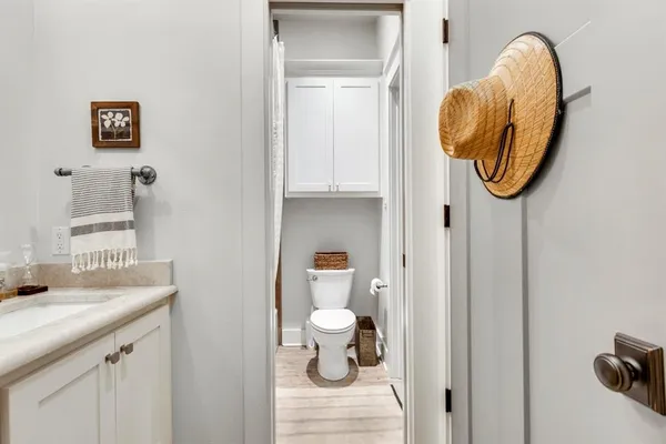 $1,225,000 | 11727 County Road 168, Tyler, TX 75703