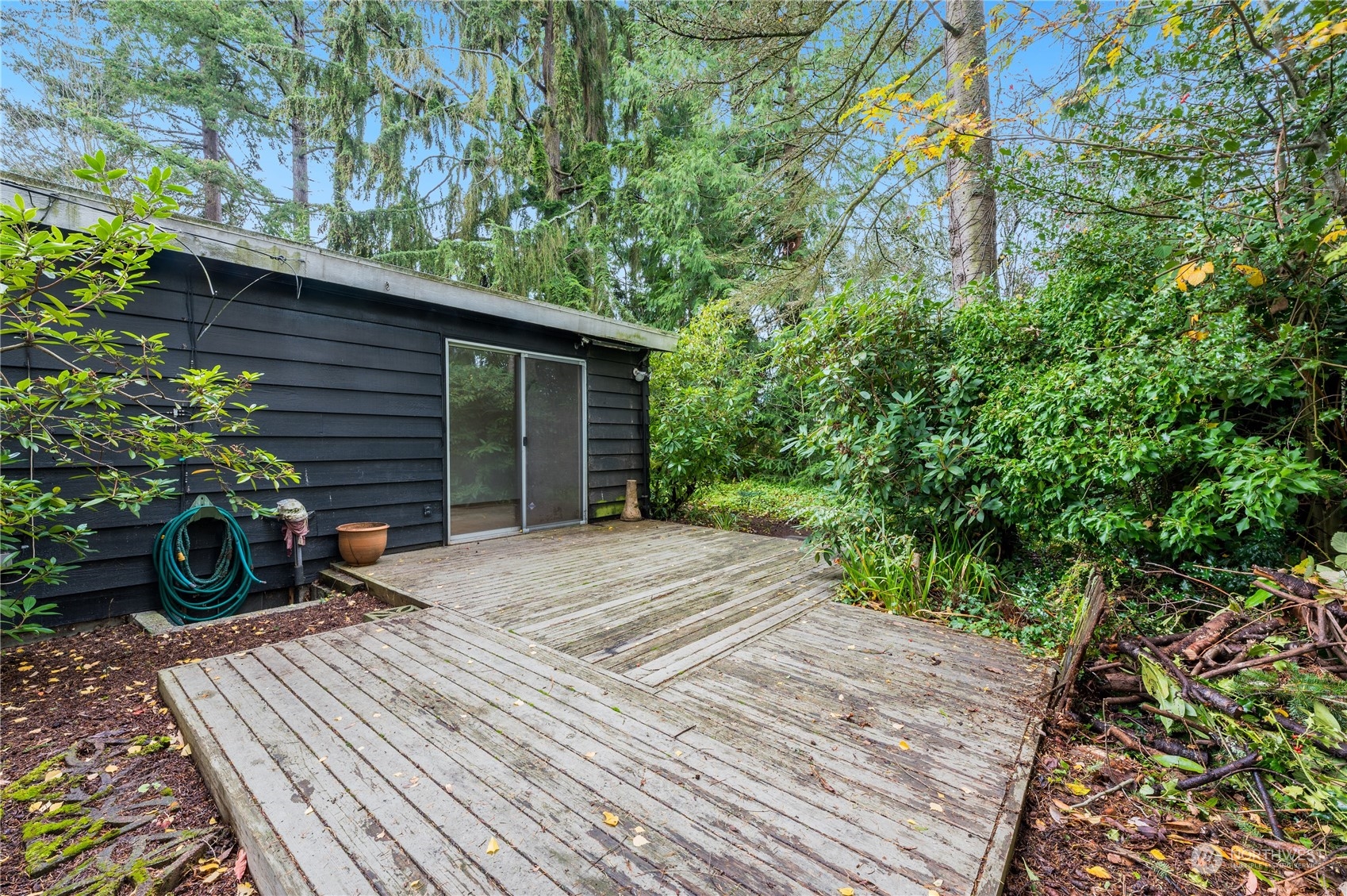 711 15th Street Southwest Edmonds, WA 98020 - Photo 24 of 26 Gallery Image 24