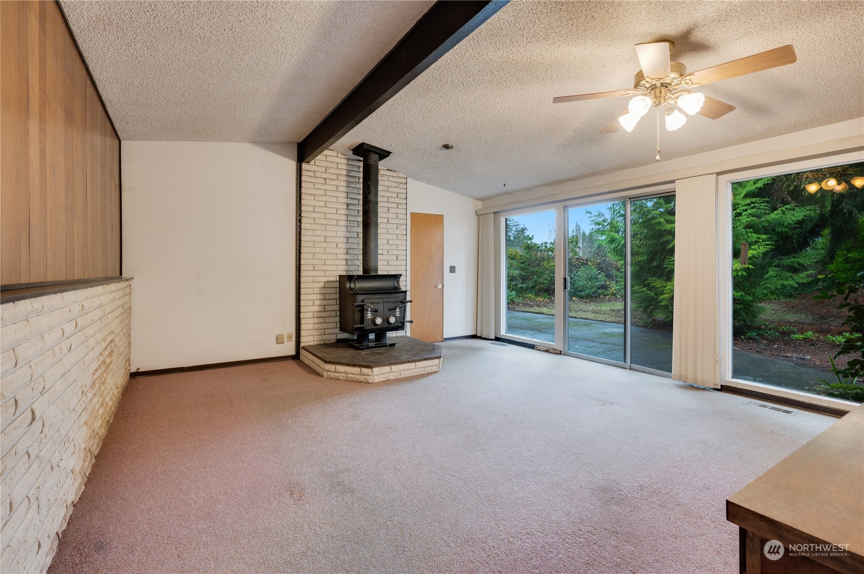 711 15th Street Southwest Edmonds, WA 98020 - Photo 10 of 26 Gallery Image 10