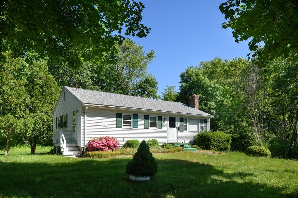 264 Commonwealth Road Wayland, MA 01778 - Photo 3 of 13 Gallery Image 3