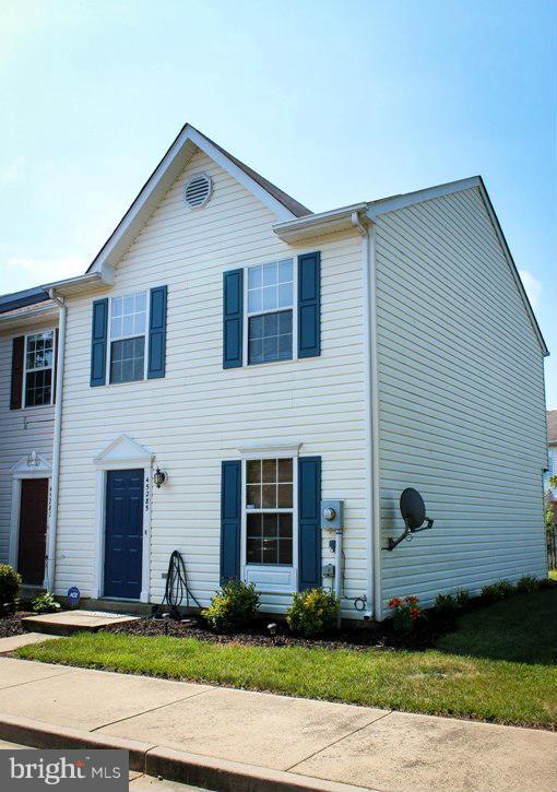 45285 Rumsford Lane California, MD 20619 - Photo 1 of 12 Exterior (Front)
