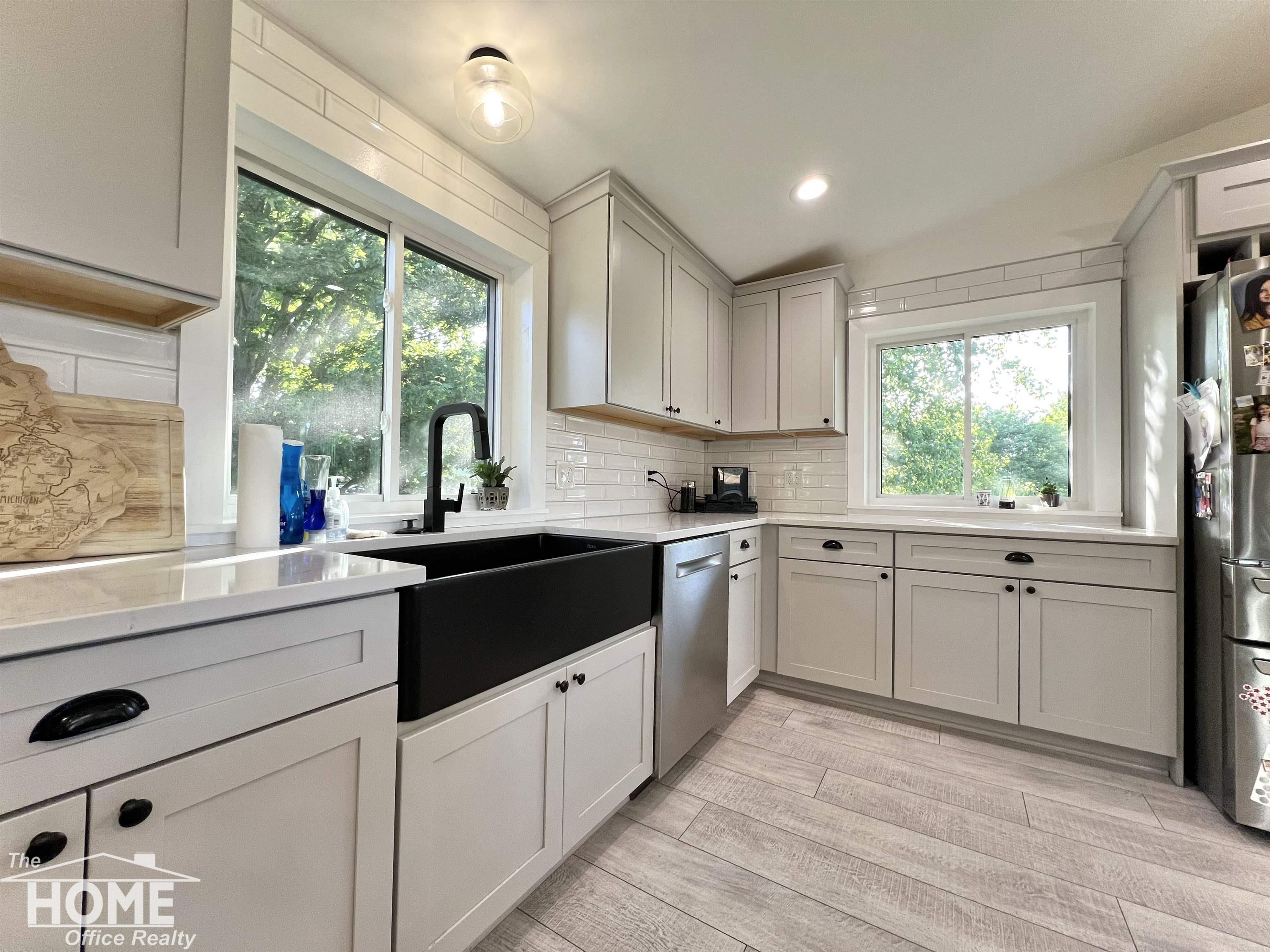 5258 Lytle Road Corunna, MI 48817 - Photo 12 of 96 50143084-63f130a7-f299-4fd3-a38d-816d6196cf1c.JPG