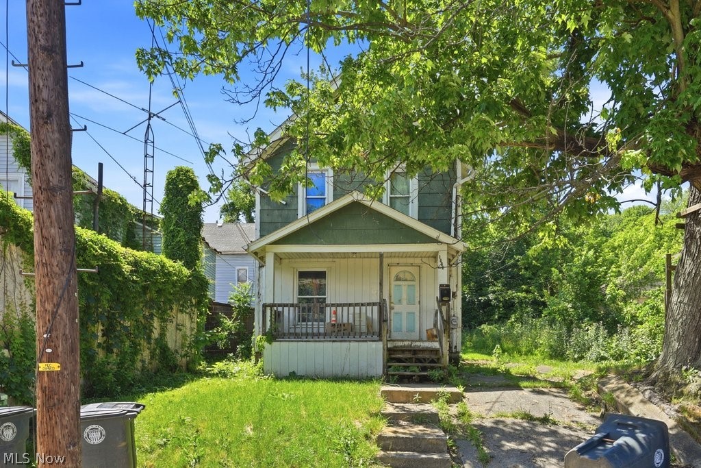 1920 Manchester Road Akron, OH 44314 - Photo 1 of 28