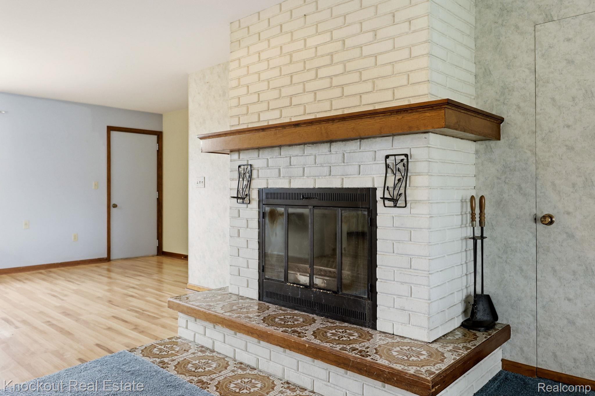 3301 South Quanicassee Road Reese, MI 48757 - Photo 12 of 48 11-web-or-mls-3301 S Quinicassee Road Reese-11.jpg
