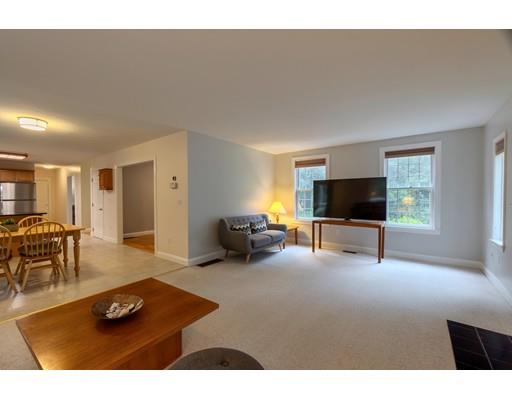 71 Forrest Road Westford, MA 01886 - Photo 11 of 40 Gallery Image 11