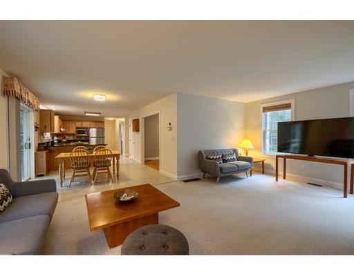 71 Forrest Road Westford, MA 01886 - Photo 13 of 40 Gallery Image 13