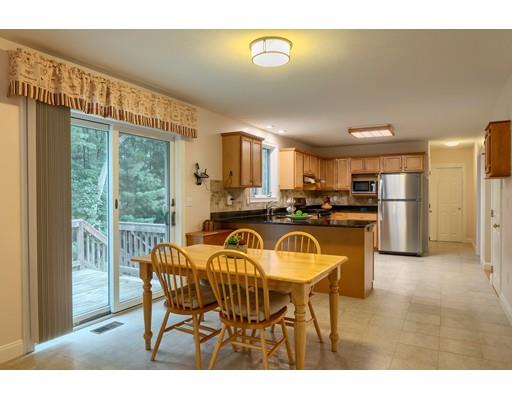 71 Forrest Road Westford, MA 01886 - Photo 16 of 40 Gallery Image 16