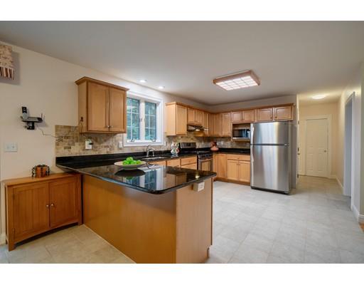 71 Forrest Road Westford, MA 01886 - Photo 18 of 40 Gallery Image 18