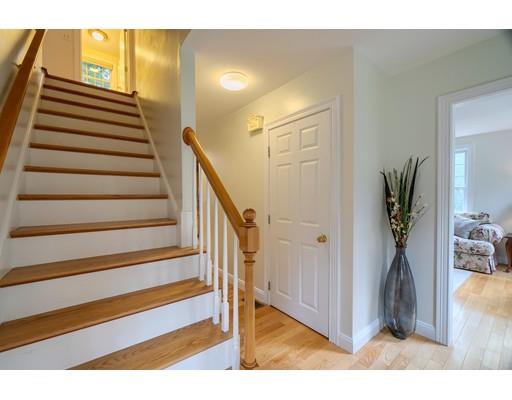 71 Forrest Road Westford, MA 01886 - Photo 7 of 40 Gallery Image 7