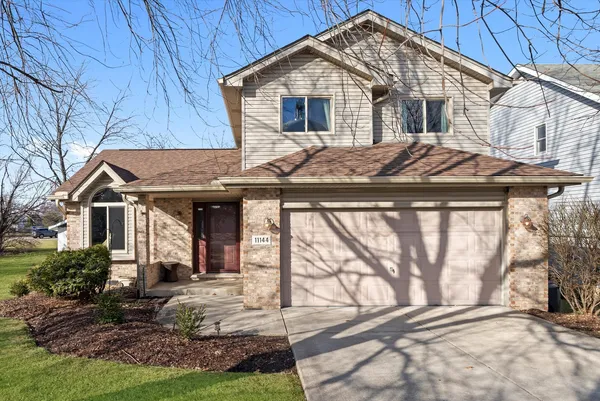 $450,000 | 11144 Denny Avenue, Mokena, IL 60448
