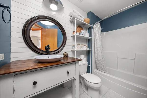 $450,000 | 11144 Denny Avenue, Mokena, IL 60448