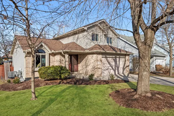 $450,000 | 11144 Denny Avenue, Mokena, IL 60448