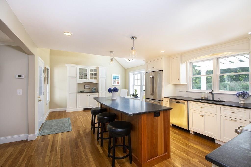 23 Gardner Road Scituate, MA 02066 - Photo 6 of 24 Gallery Image 6