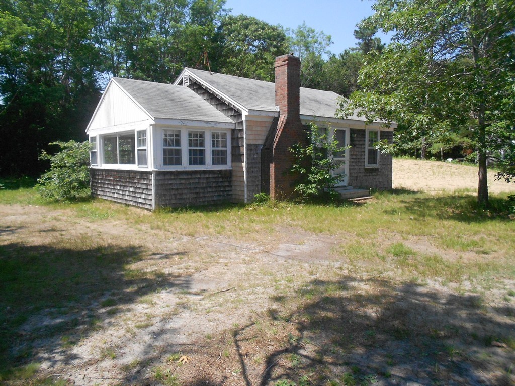 45 Glendon Road Dennis, MA 02639 - Photo 1 of 4 Gallery Image 1