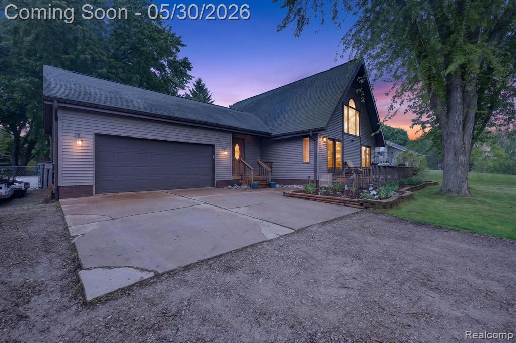1280 Petts Road Fenton, MI 48430 - Photo 2 of 62