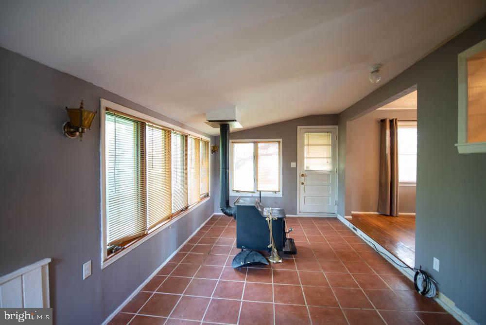 1032 Collwood Road Catonsville, MD 21228 - Photo 5 of 23 Sunroom