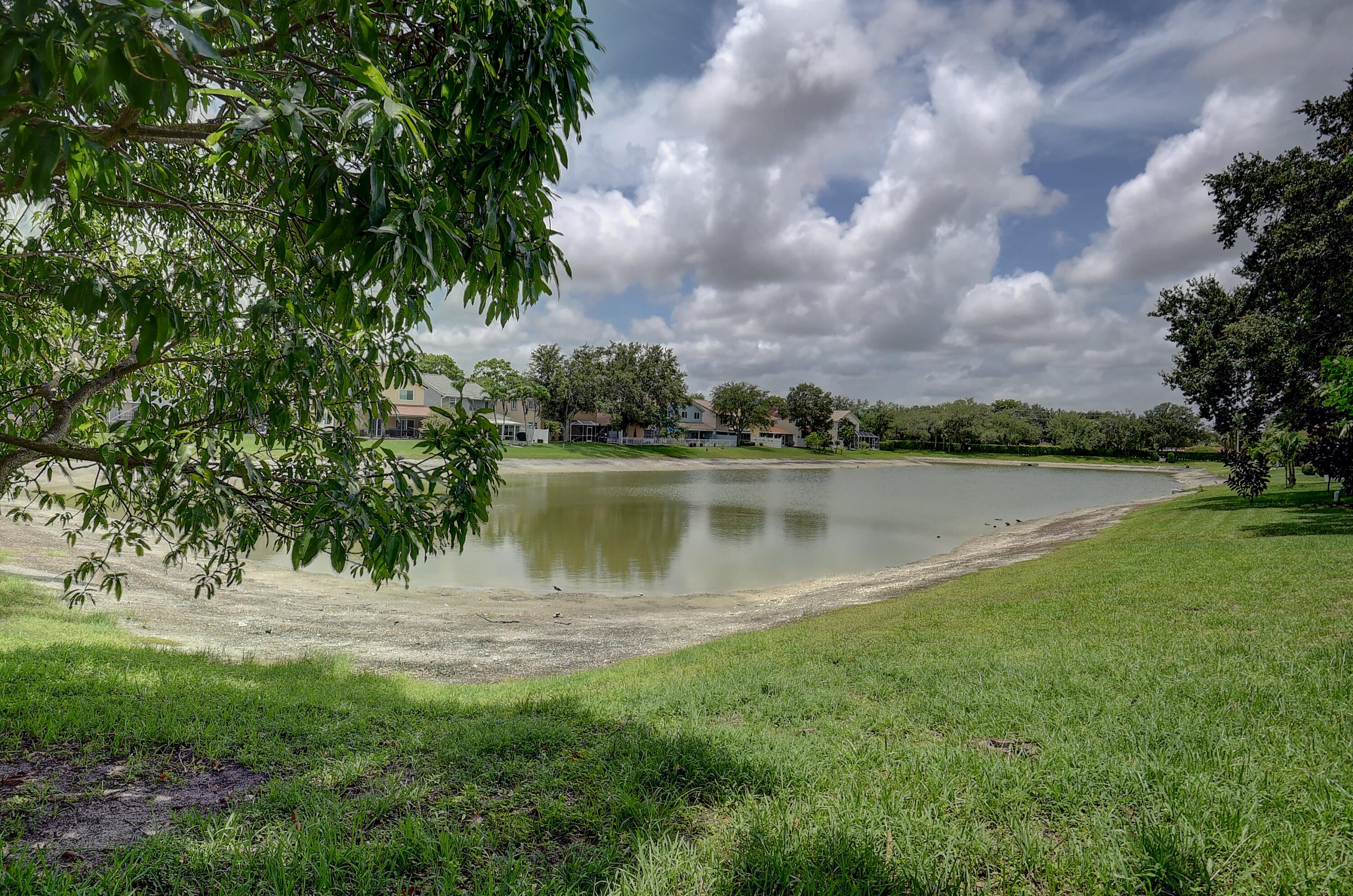 10340 Sunstream Lane Boca Raton, FL 33428 - Photo 29 of 34 Lake View