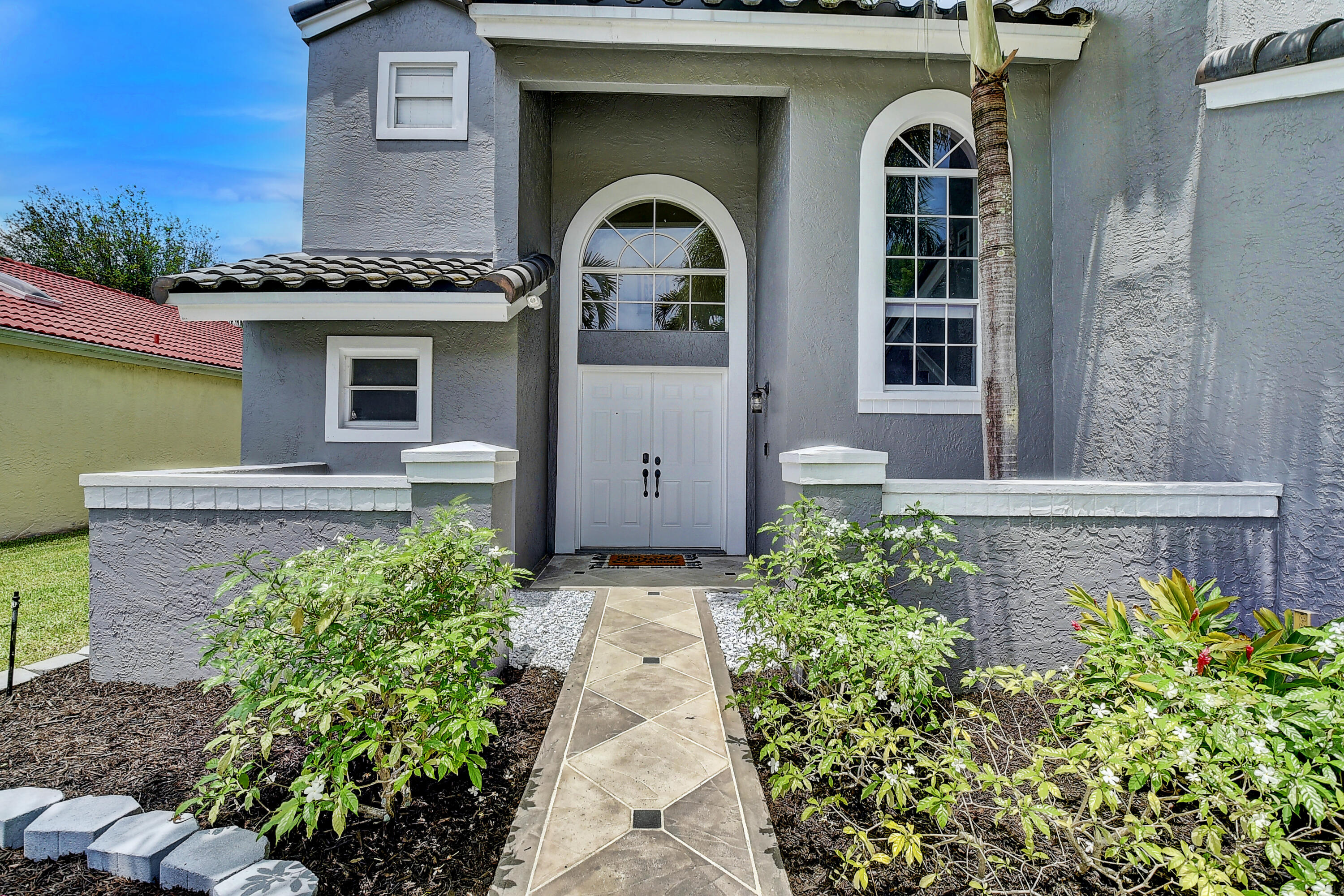 10340 Sunstream Lane Boca Raton, FL 33428 - Photo 3 of 34 Entrance