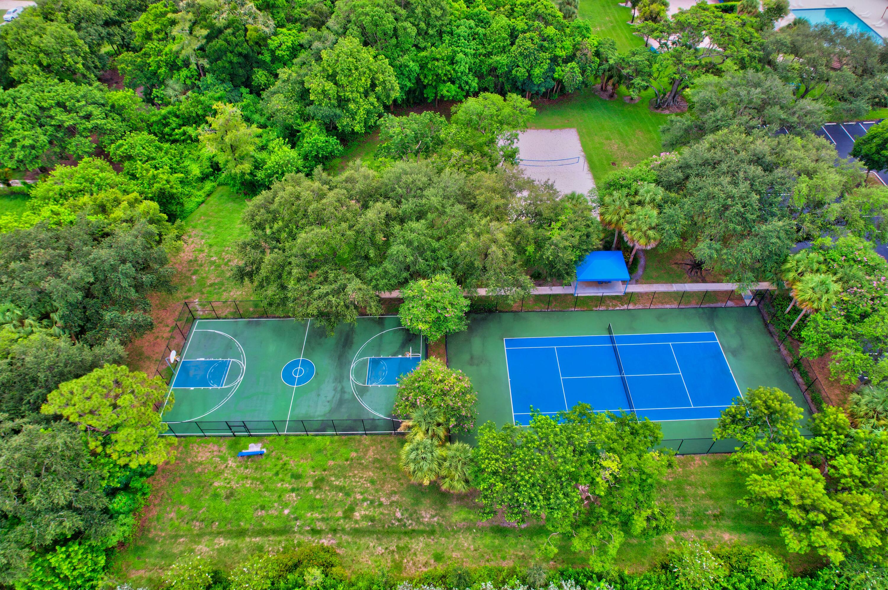 10340 Sunstream Lane Boca Raton, FL 33428 - Photo 33 of 34 Tennis Court