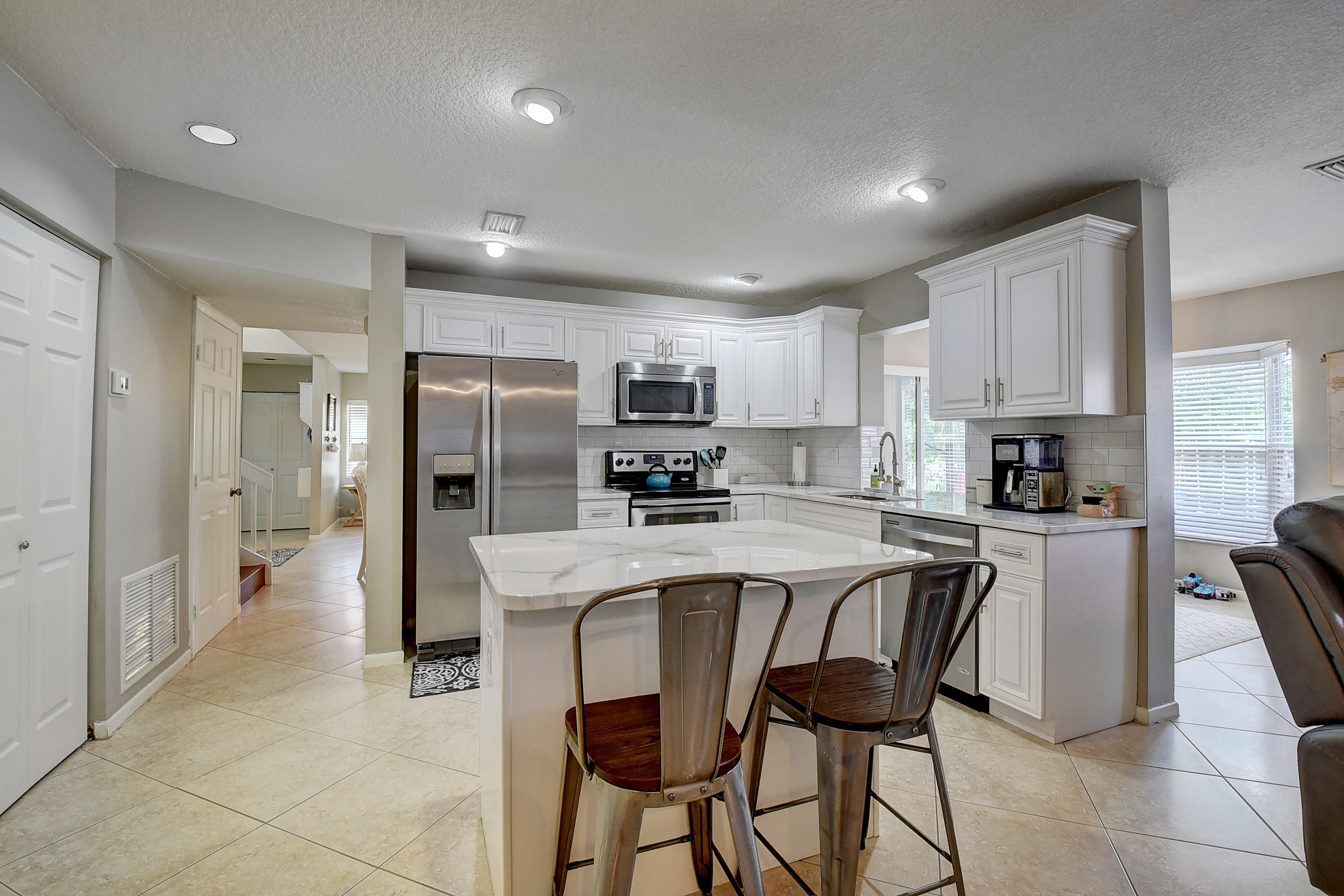 10340 Sunstream Lane Boca Raton, FL 33428 - Photo 10 of 34 Kitchen