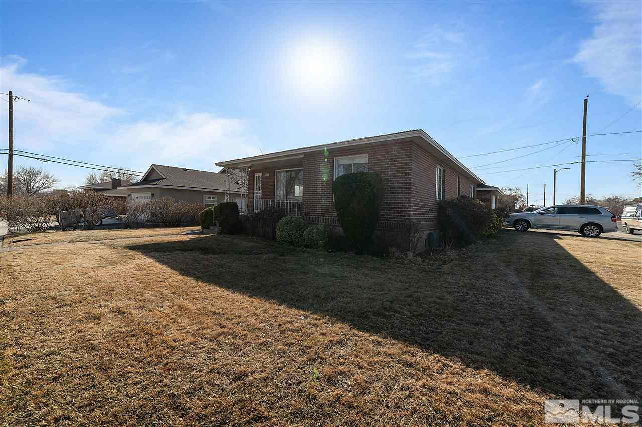 705 Helvetia Avenue Reno, NV 89502 - Photo 2 of 23 Photo 2