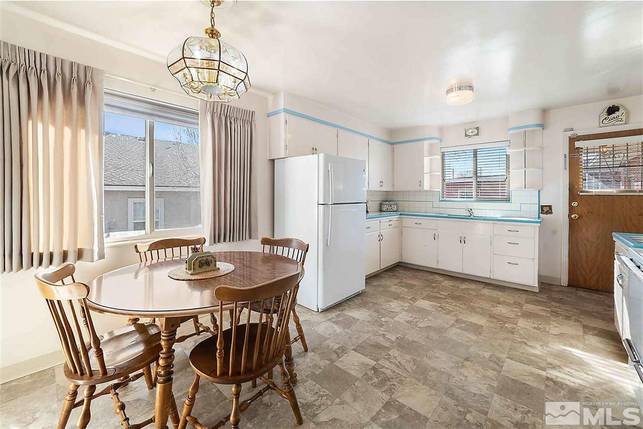 705 Helvetia Avenue Reno, NV 89502 - Photo 7 of 23 Photo 7