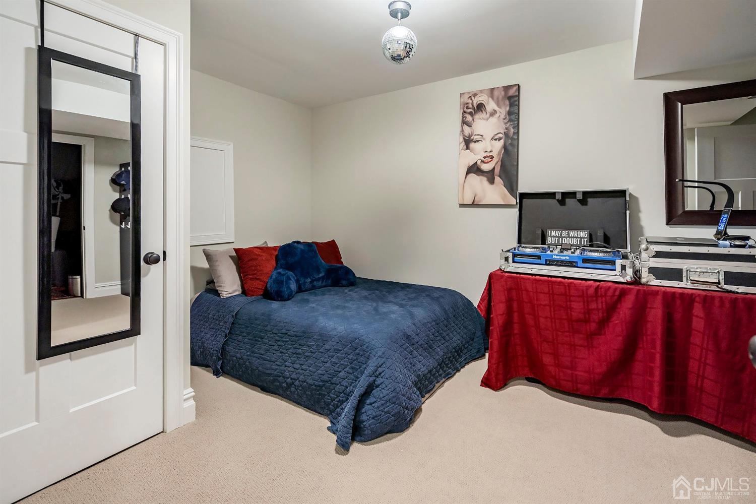 940 River Road Fair Haven, NJ 07704 - Photo 31 of 40 Gallery Image 31