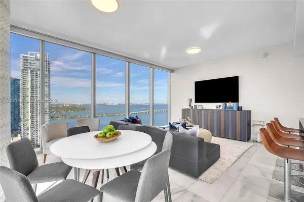$9,500 | 700 Northeast 26th Terrace, Unit 2906, Miami, FL 33137