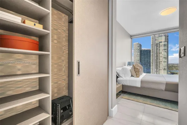 $9,500 | 700 Northeast 26th Terrace, Unit 2906, Miami, FL 33137