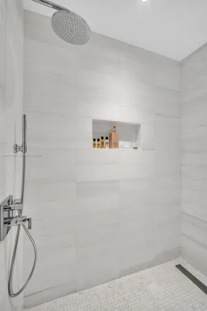 $9,500 | 700 Northeast 26th Terrace, Unit 2906, Miami, FL 33137