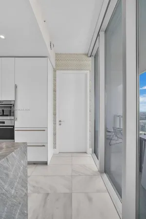 $9,500 | 700 Northeast 26th Terrace, Unit 2906, Miami, FL 33137