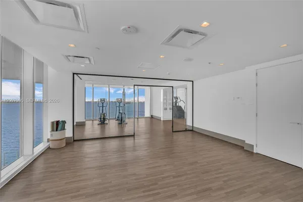 $9,500 | 700 Northeast 26th Terrace, Unit 2906, Miami, FL 33137