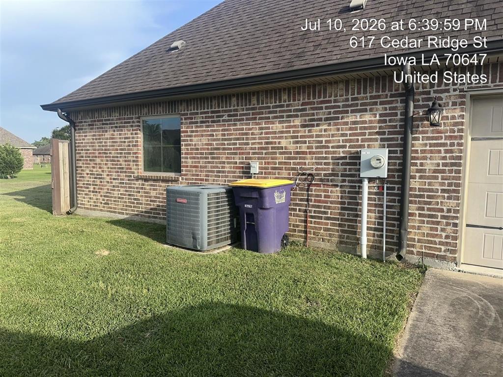 612 Cedar Ridge Street Iowa, LA 70647 - Photo 2 of 18 Gallery Image 2