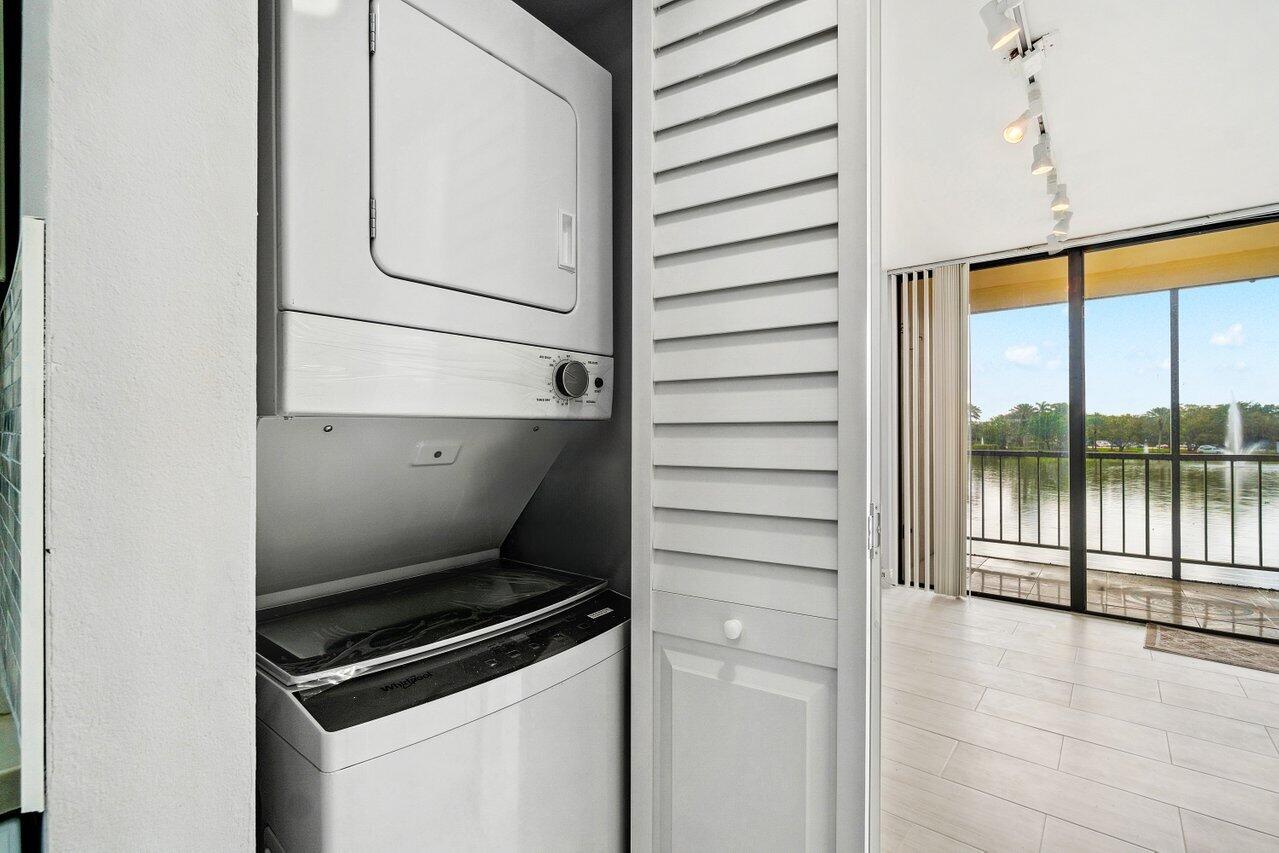 3304 Bridgewood Drive Boca Raton, FL 33434 - Photo 12 of 44 New washer/dryer