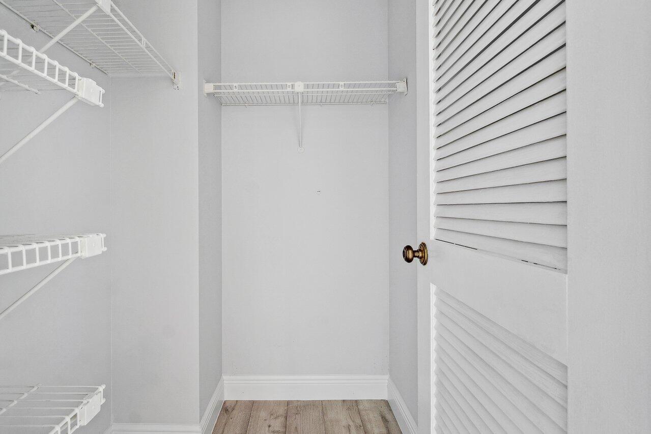 3304 Bridgewood Drive Boca Raton, FL 33434 - Photo 18 of 44 Master Walkin closet