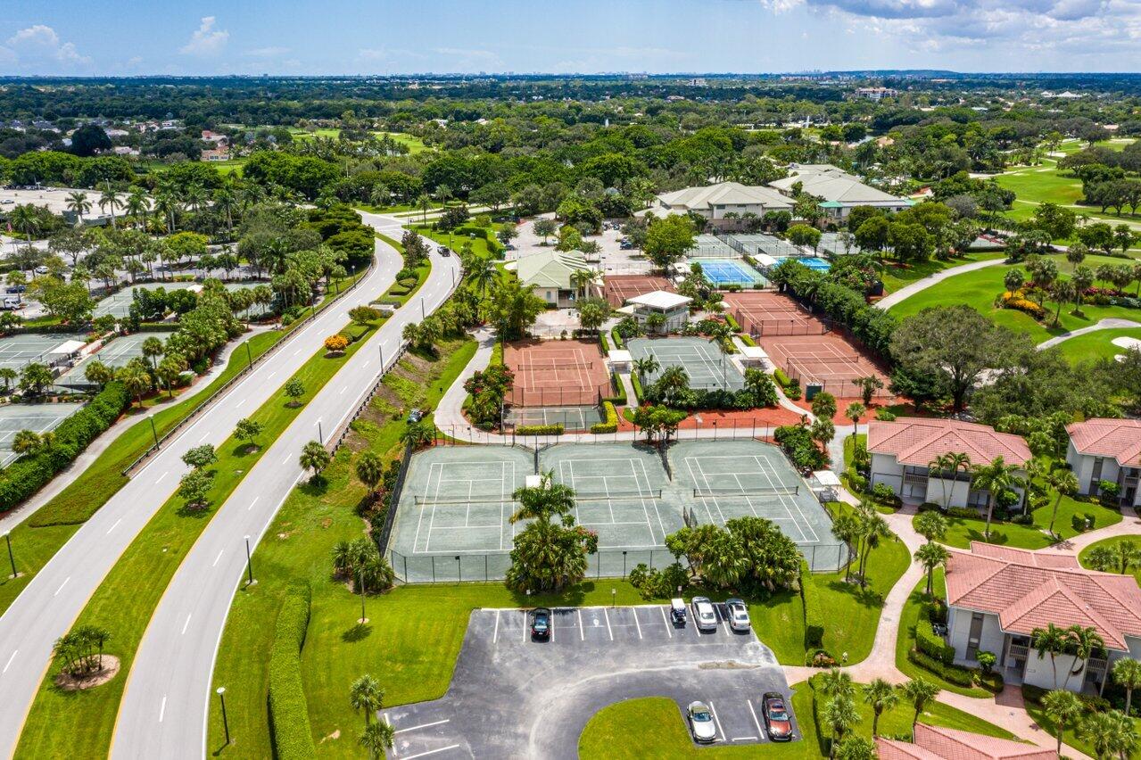 3304 Bridgewood Drive Boca Raton, FL 33434 - Photo 41 of 44 Boca West