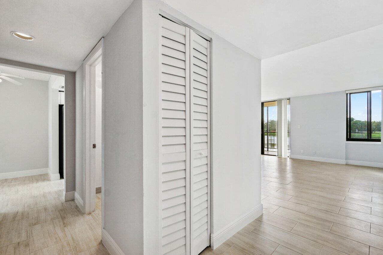 3304 Bridgewood Drive Boca Raton, FL 33434 - Photo 5 of 44 Storage closet