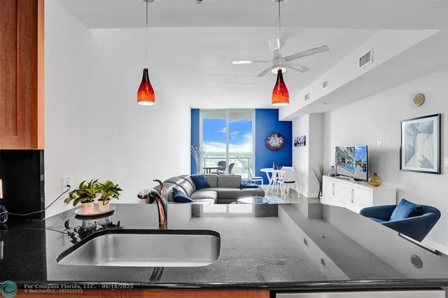 $396,000 | 315 Northeast 3rd Avenue, Unit 1209, Fort Lauderdale, FL 33301